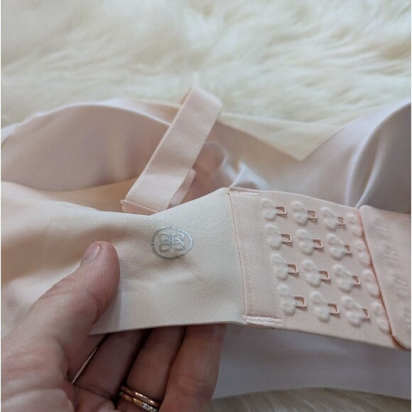 Honeylove Pink Blush Mesh CrossOver Bra Seamless Wireless Size 1X 40D/C - Picture 4 of 6